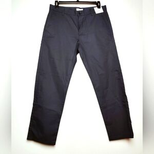 NWT Calvin Klein Men's Classic Fit Pants, Size  34 x 30